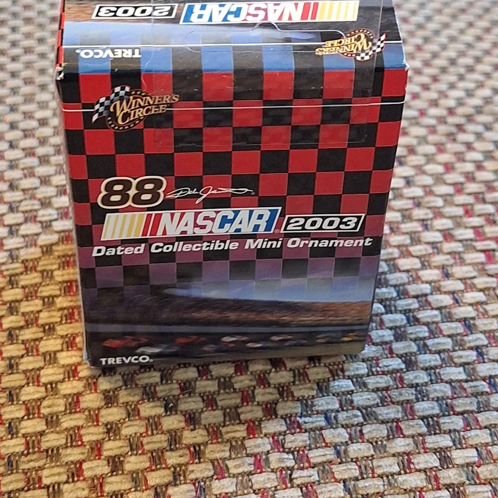 Nascar pre black